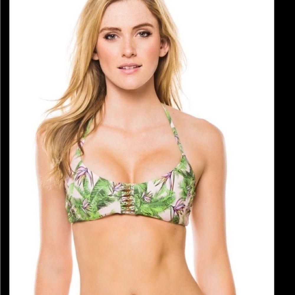 NWT PILYQ Bermuda Zen Halter Palm Swim Top- Size D Cup